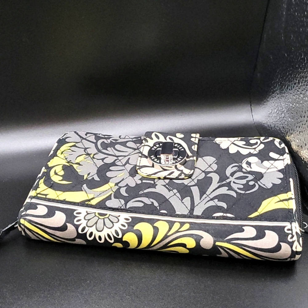 Quilted Floral print checkbook style wallet by Vera Bradley! Like brand-new!
